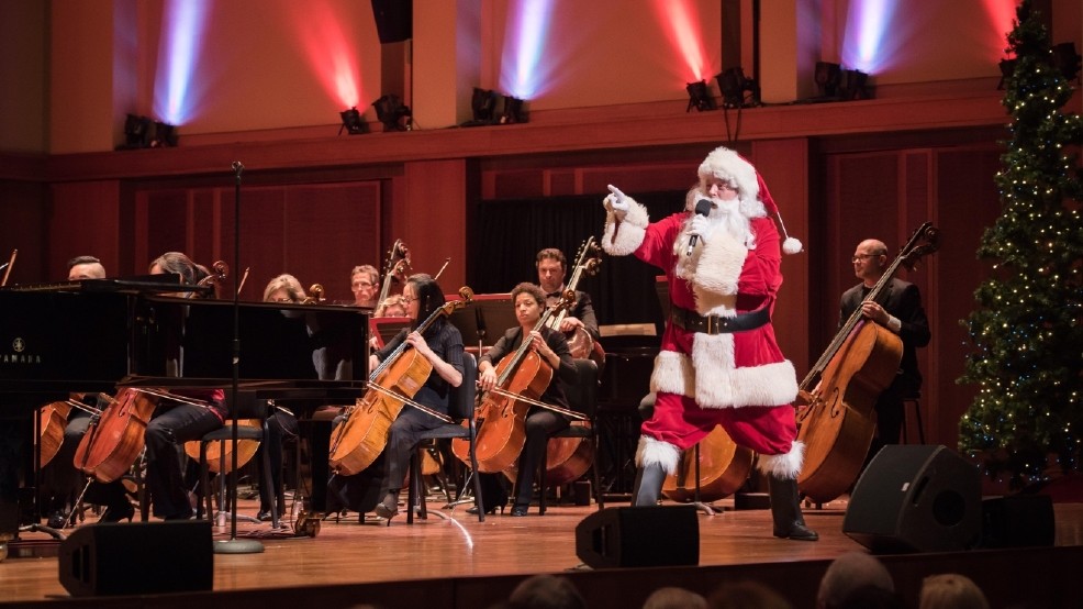 Seattle Symphony performs Holiday Pops