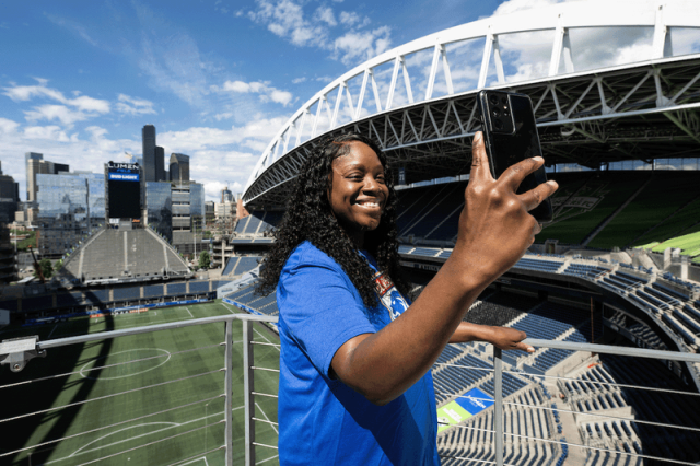 event-lumen-field-tours