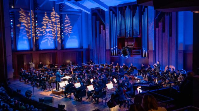 seattle-symphony-holiday-pops