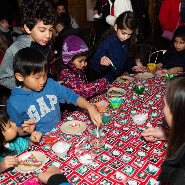 Pike Place Market Crafty’s Handmade HoliDAYS Pike Place Market Crafty's Handmade HoliDAYS