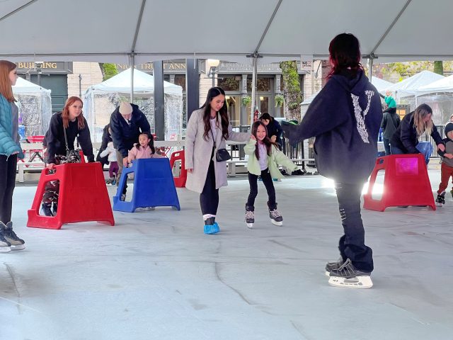 events-holidays-ice-skating-occ-2023