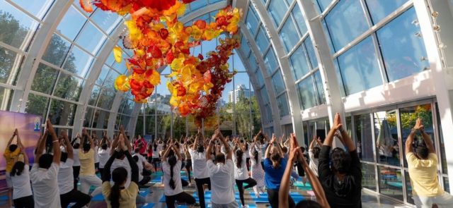 events-chihuly-yoga