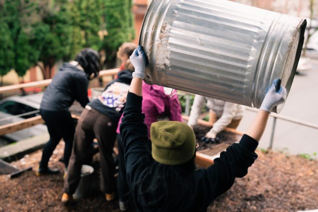 events-volunteer-restaurant-2-garden